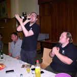 Intimidator wärmt sich zur letzten Runde auf