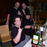 Gemeinsam mit Greeny und Deserte wird das Roulette des Todes unterliegen