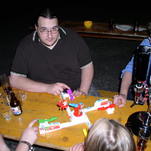 Entspannte Spielhaltung bei Luzineras