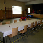 Nachwuchsförderung (im Hintergrund) vorbereitet