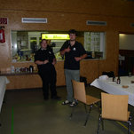 Manny und Halsband treffen ein