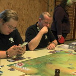 Manny und Commander grübeln